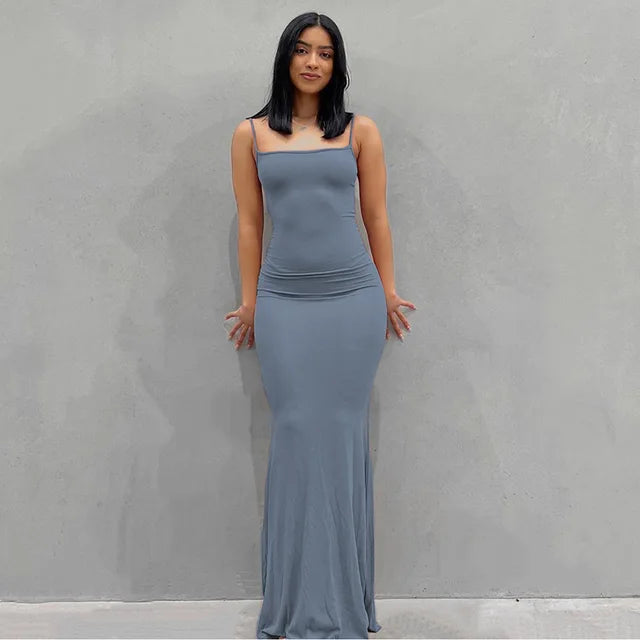 Maxivestido ceñido al cuerpo