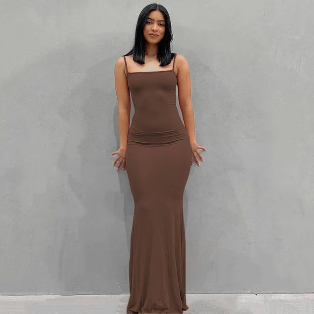 Maxivestido ceñido al cuerpo